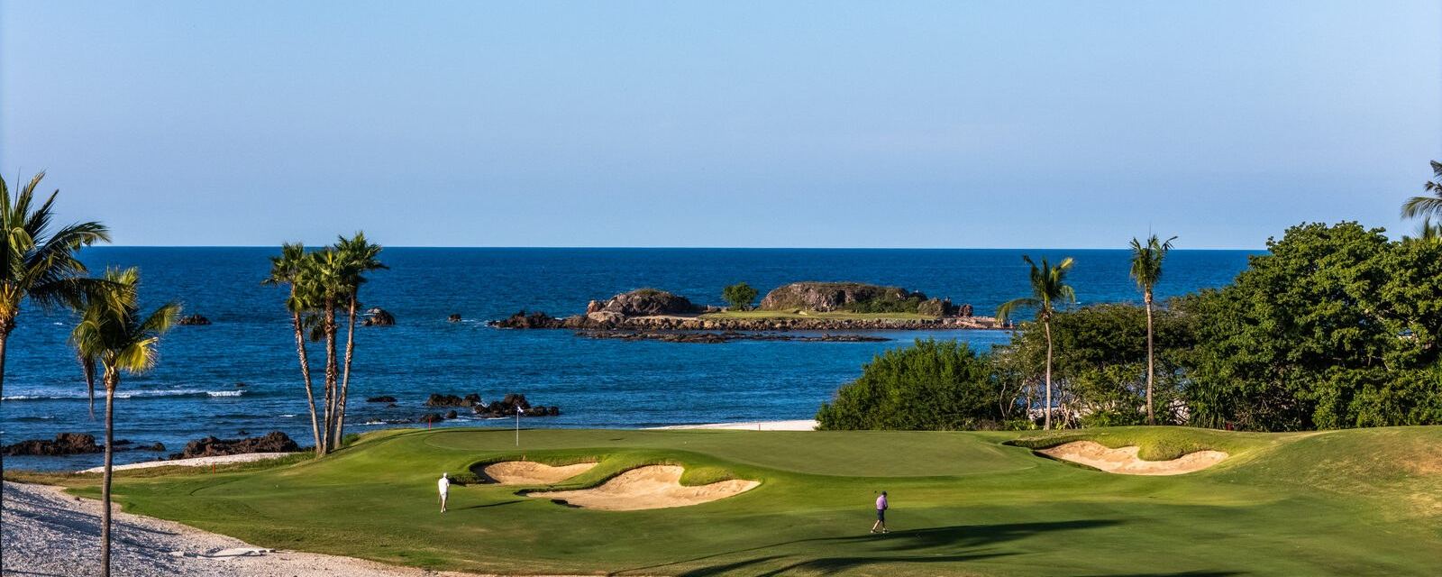 An oceanfront golf hole in Punta Mita